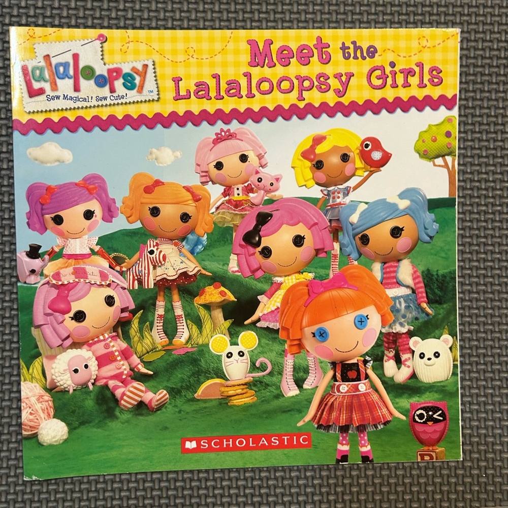 Book Collection Bundle - Picture 4 of 9